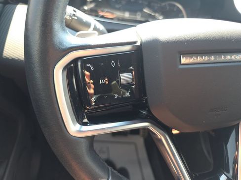 Used 2023 Land Rover Range Rover Evoque R-Dynamic S AWD/4WD image 17