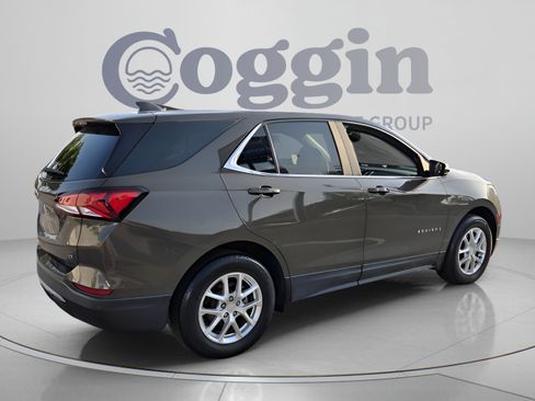 Certified 2023 Chevrolet Equinox LT FWD image 5