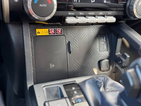 Used 2024 Toyota Tacoma TRD Off-Road image 14