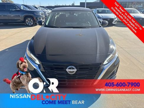 New 2025 Nissan Altima 2.5 SL image 9