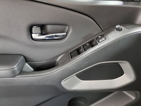 Used 2022 Nissan Frontier SV image 21