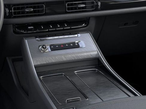 New 2026 Lincoln Aviator Premiere image 30