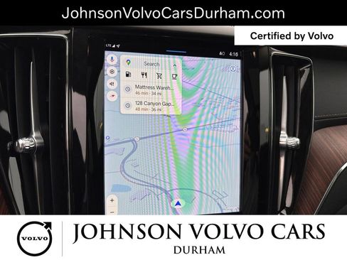 Certified 2023 Volvo XC60 B5 Ultimate w/ Climate Package image 15