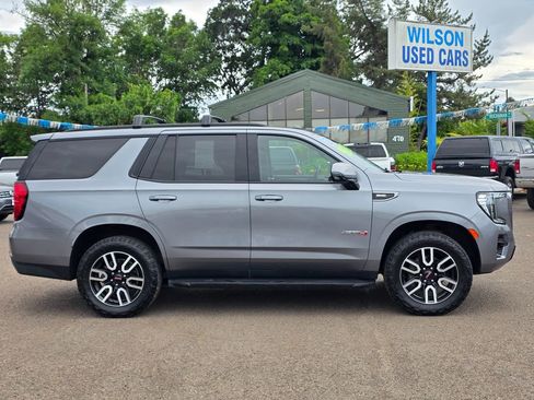 Used 2021 GMC Yukon AT4 w/ Rear Media and Nav Package AWD/4WD image 31