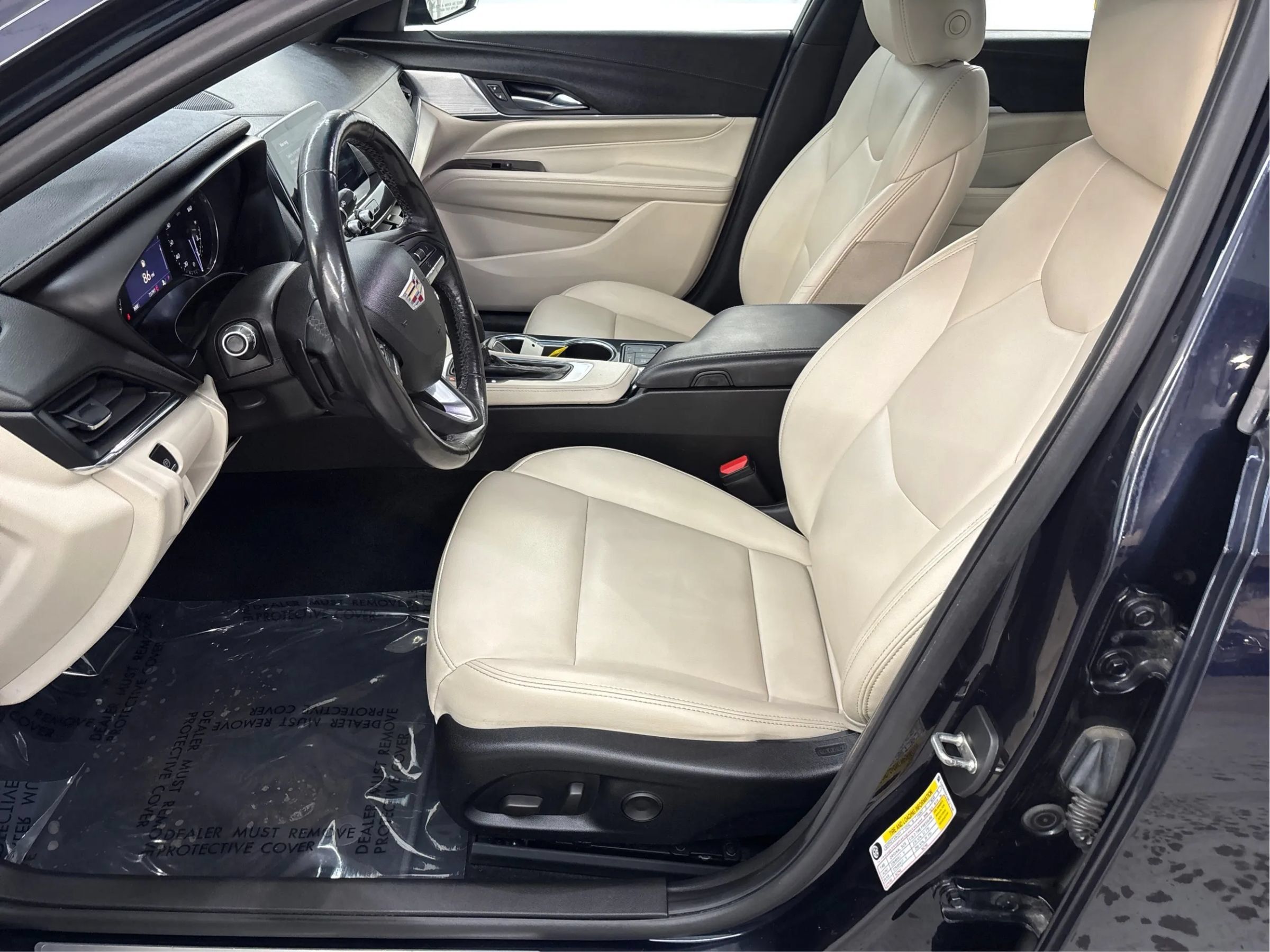 Used 2021 Cadillac CT4 Luxury w/ Sun And Sound Package AWD/4WD image 13
