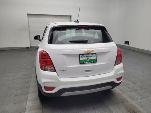 Used 2019 Chevrolet Trax LS image 6