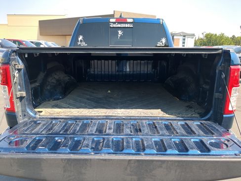 Used 2024 RAM 1500 Big Horn AWD/4WD image 30