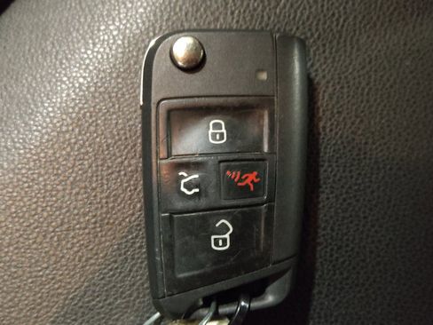 Used 2024 Volkswagen Jetta S FWD image 32