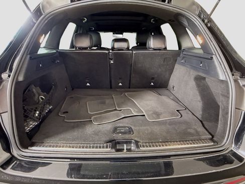 Used 2022 Mercedes-Benz GLC 300 image 35
