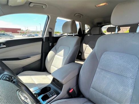 Used 2016 Hyundai Tucson Sport FWD image 10
