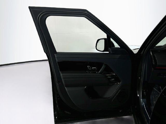 New 2027 Land Rover Range Rover Sport SV AWD/4WD image 11