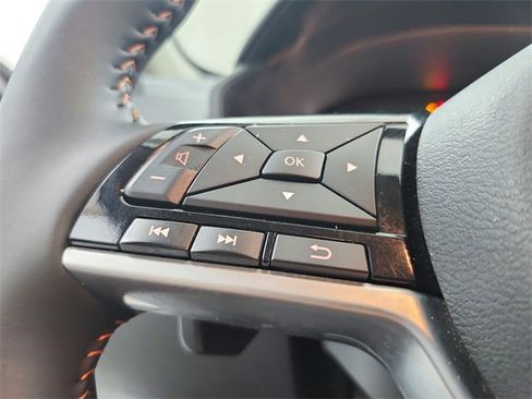 Used 2025 Nissan Altima 2.5 SR image 23