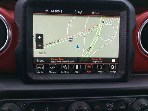 Used 2020 Jeep Gladiator Rubicon image 24