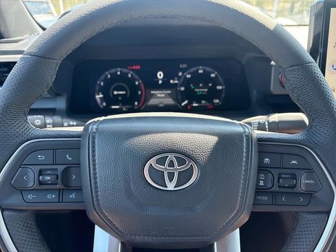 New 2026 Toyota Tacoma TRD Off-Road AWD/4WD image 15