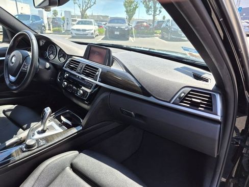 Used 2018 BMW 330e RWD image 18