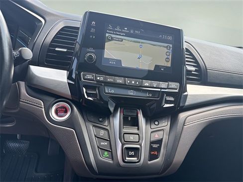 Used 2018 Honda Odyssey Touring image 23