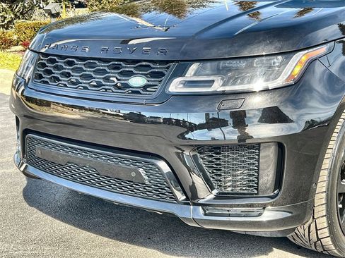 Certified 2022 Land Rover Range Rover Sport HSE Dynamic image 9