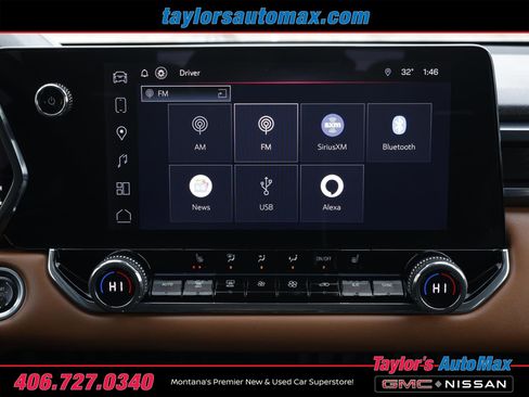 Used 2025 GMC Canyon AT4 image 12