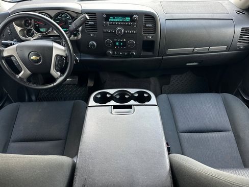Used 2013 Chevrolet Silverado 2500 LT w/ Interior Plus Package image 13