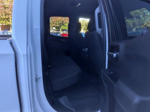 Used 2021 Chevrolet Silverado 1500 Custom image 34