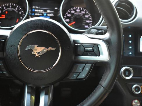 Used 2020 Ford Mustang GT w/ Black Accent Package RWD image 21