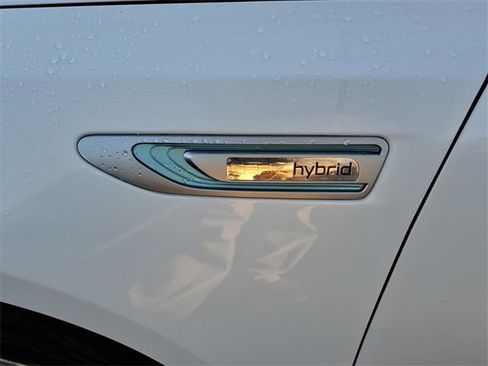 Used 2018 Kia Optima Premium w/ Convenience Package image 19