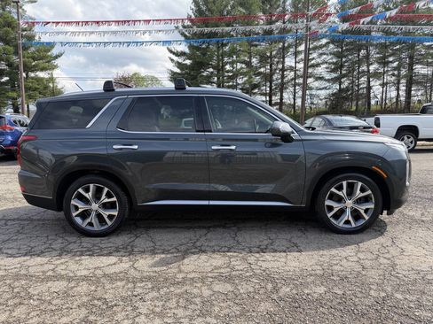 Used 2020 Hyundai Palisade SEL w/ Premium Package image 4