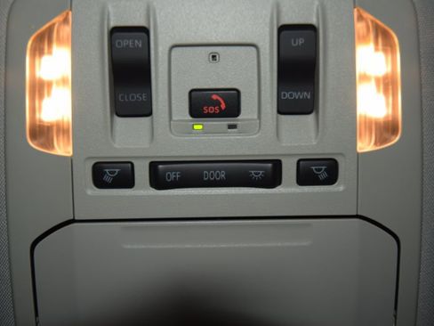 Used 2024 Toyota Highlander XLE image 48