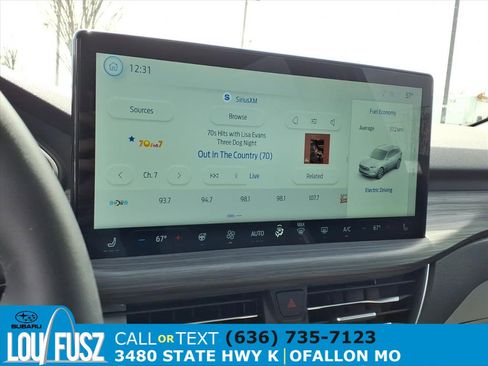 Used 2025 Ford Escape Platinum w/ Class II Trailer Tow Package image 11