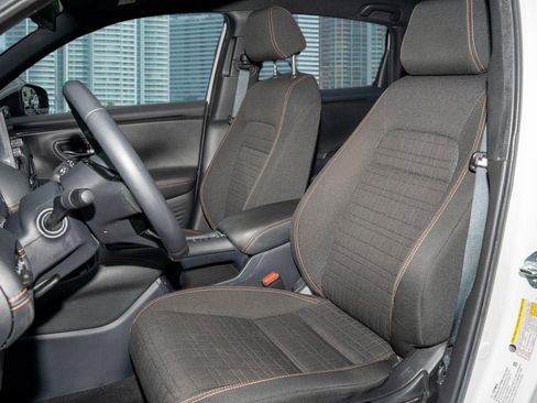 Certified 2024 Honda HR-V Sport image 17