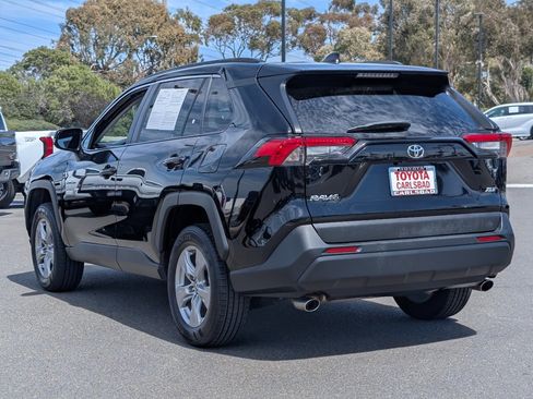 Used 2024 Toyota RAV4 XLE image 12
