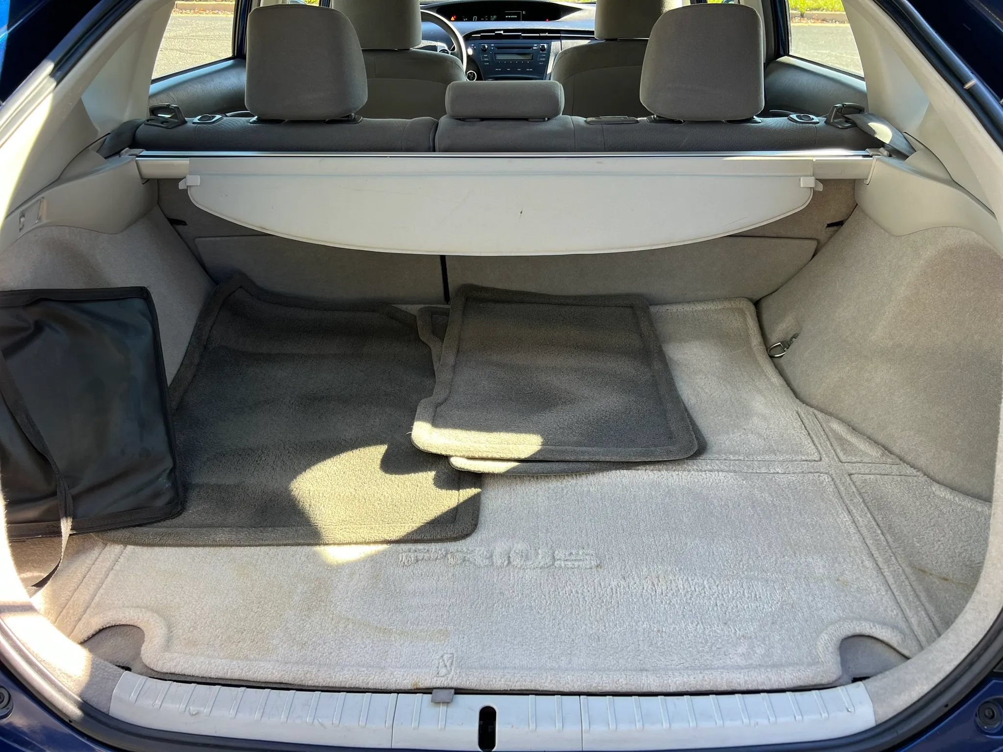 Used 2010 Toyota Prius Five FWD image 38