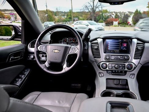Used 2015 Chevrolet Suburban LT w/ Max Trailering Package image 27