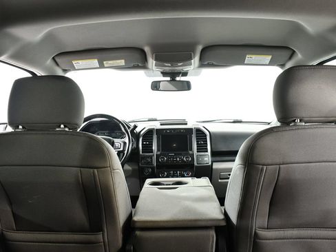 Used 2019 Ford F150 XLT w/ Equipment Group 302A Luxury AWD/4WD image 16