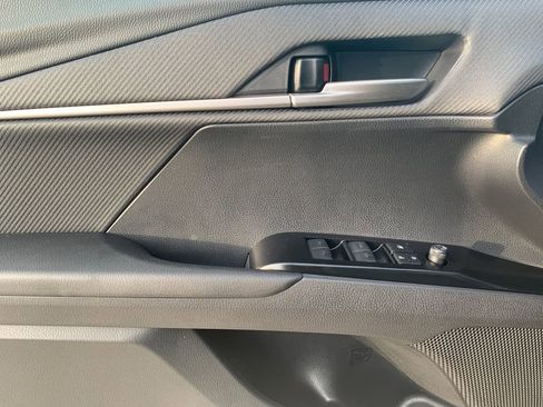 New 2026 Toyota Camry SE FWD image 11