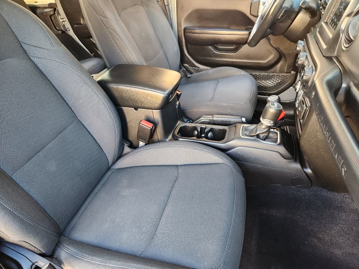 Used 2021 Jeep Wrangler Unlimited Sport AWD/4WD image 27