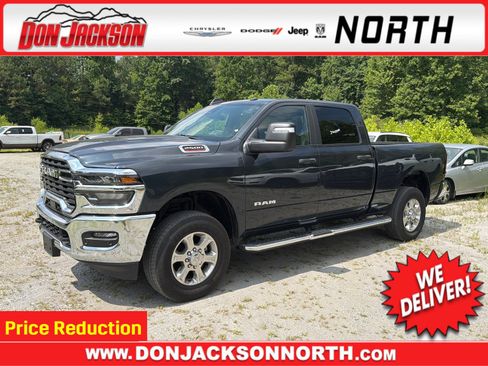 Used 2025 RAM 2500 Big Horn AWD/4WD image 1