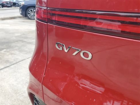 Used 2025 Genesis GV70 2.5T image 7