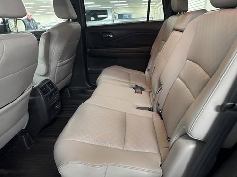 Used 2019 Honda Passport Elite image 19