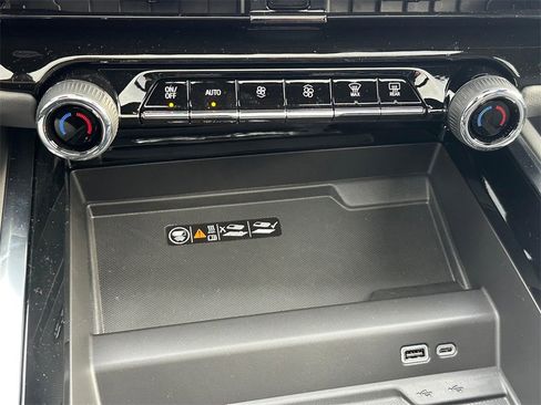 New 2026 Chevrolet Tahoe RST w/ RST Capability Package image 28