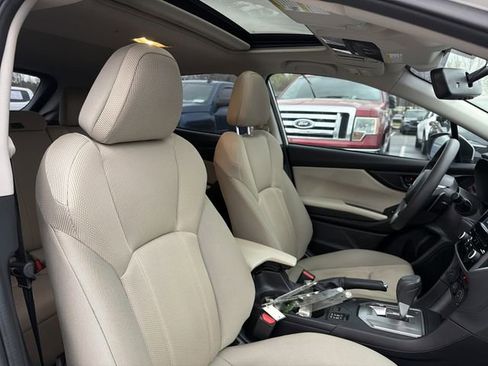 Used 2023 Subaru Impreza Premium image 18