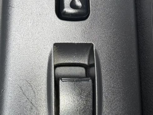 Used 2023 Mitsubishi Outlander Sport ES AWD/4WD image 31