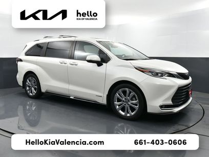 Used 2021 Toyota Sienna Platinum
