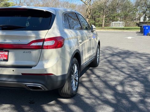 Used 2016 Lincoln MKX Select w/ Select Plus Package image 6