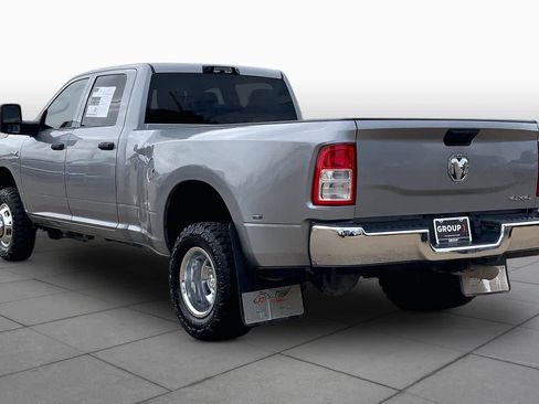 Used 2023 RAM 3500 Tradesman w/ Chrome Appearance Group AWD/4WD image 12