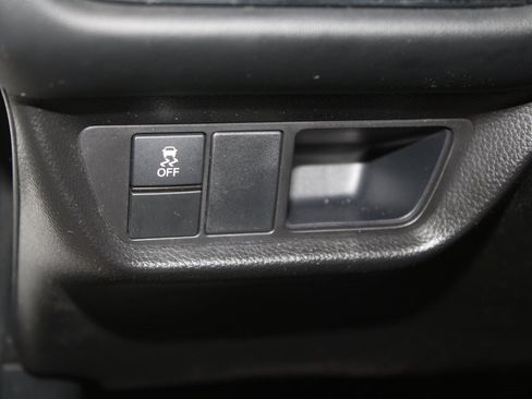 Used 2023 Honda HR-V LX image 10