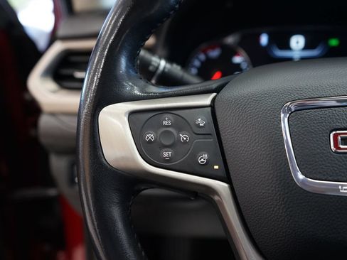 Used 2022 GMC Acadia Denali AWD/4WD image 36