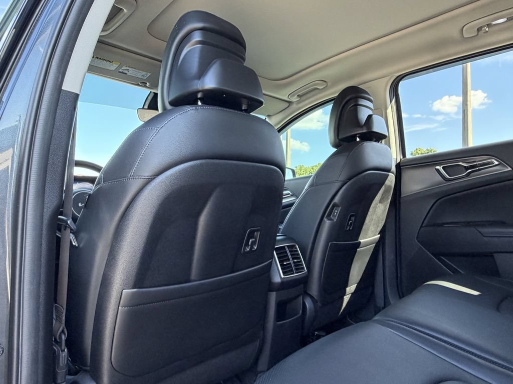 Certified 2023 Kia Sportage SX FWD image 16