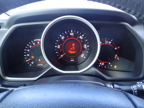 Used 2012 Toyota 4Runner Limited image 18