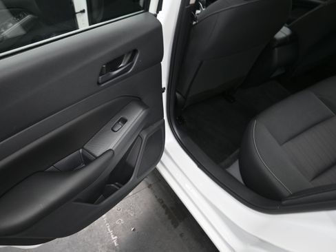 Certified 2025 Nissan Altima 2.5 S image 16